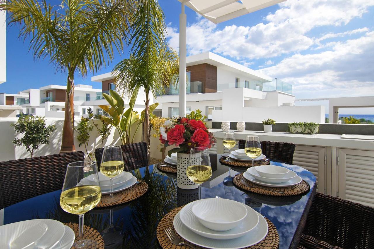 Villa Sunday Aya Napa Dış mekan fotoğraf